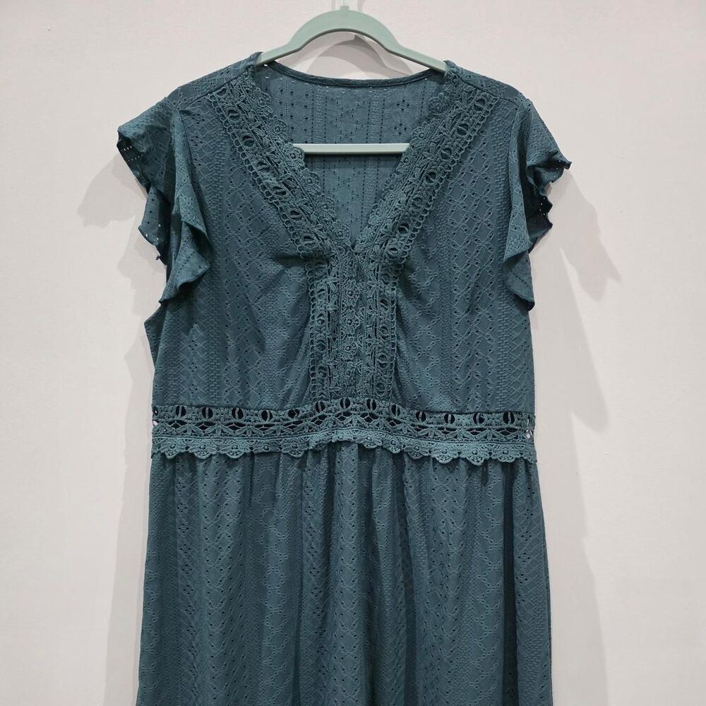 Women's Blue and Green Dress